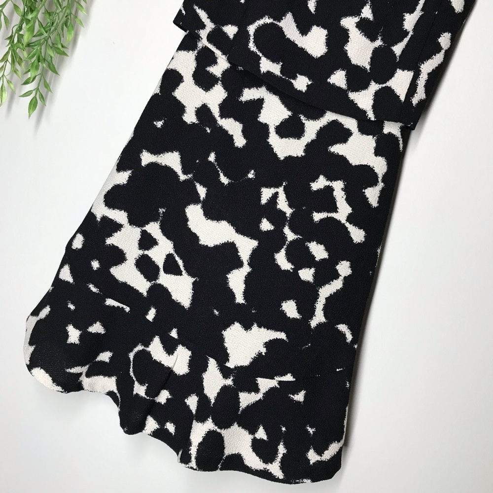 Banana Republic Black + Cream Dress Size 00P - Picture 3 of 8